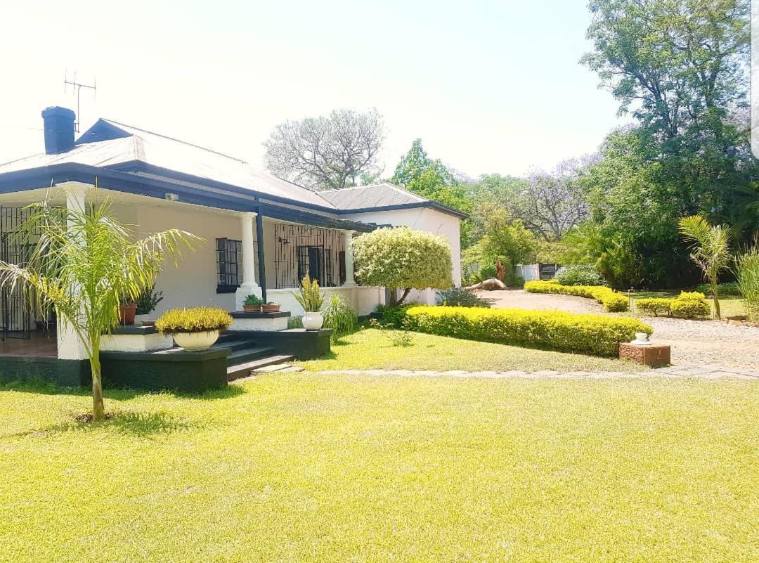 Choice Backpackers Lodge Bulawayo Exteriér fotografie